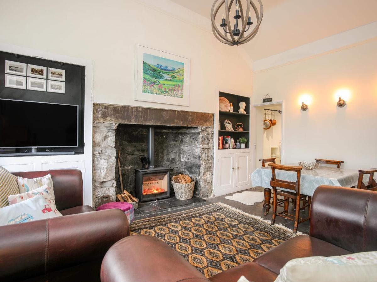 Bodfeurig Farm Cottage Bangor  Exterior photo